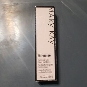 Mary Kay Time Wise Luminous Wear Beige 5